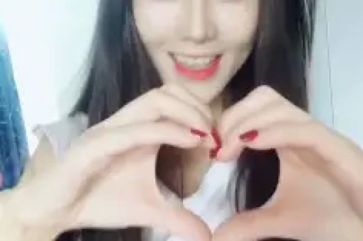 吴蒙蒙：王宝强离婚 为我们普及了一轮婚姻法