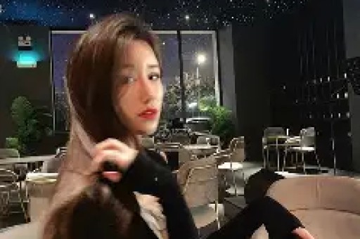 继宇芽事件后某明星外籍女友再曝家暴网友呼吁-爱奇艺